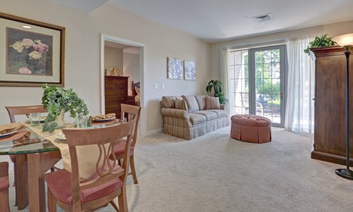 Eisenhower Living-Dining Room