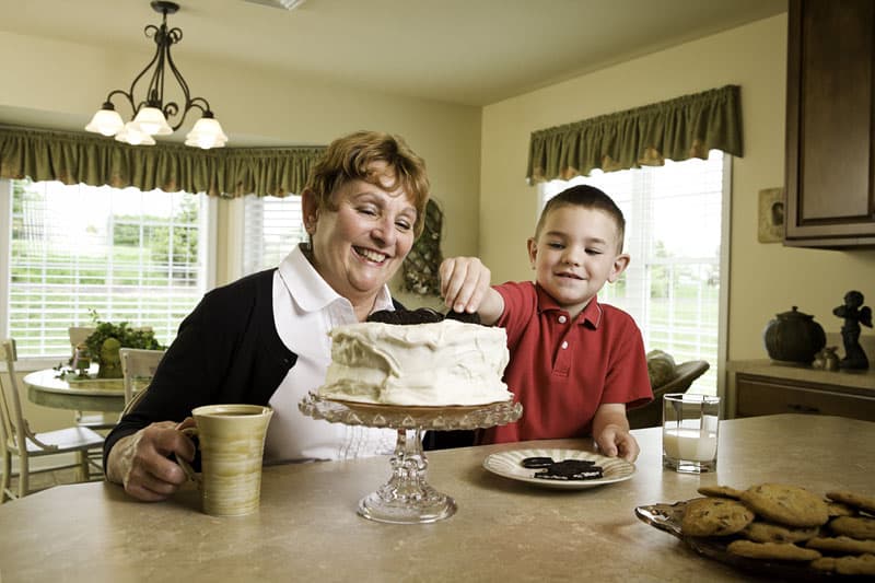 residents enjoying family time at bethany village cottage