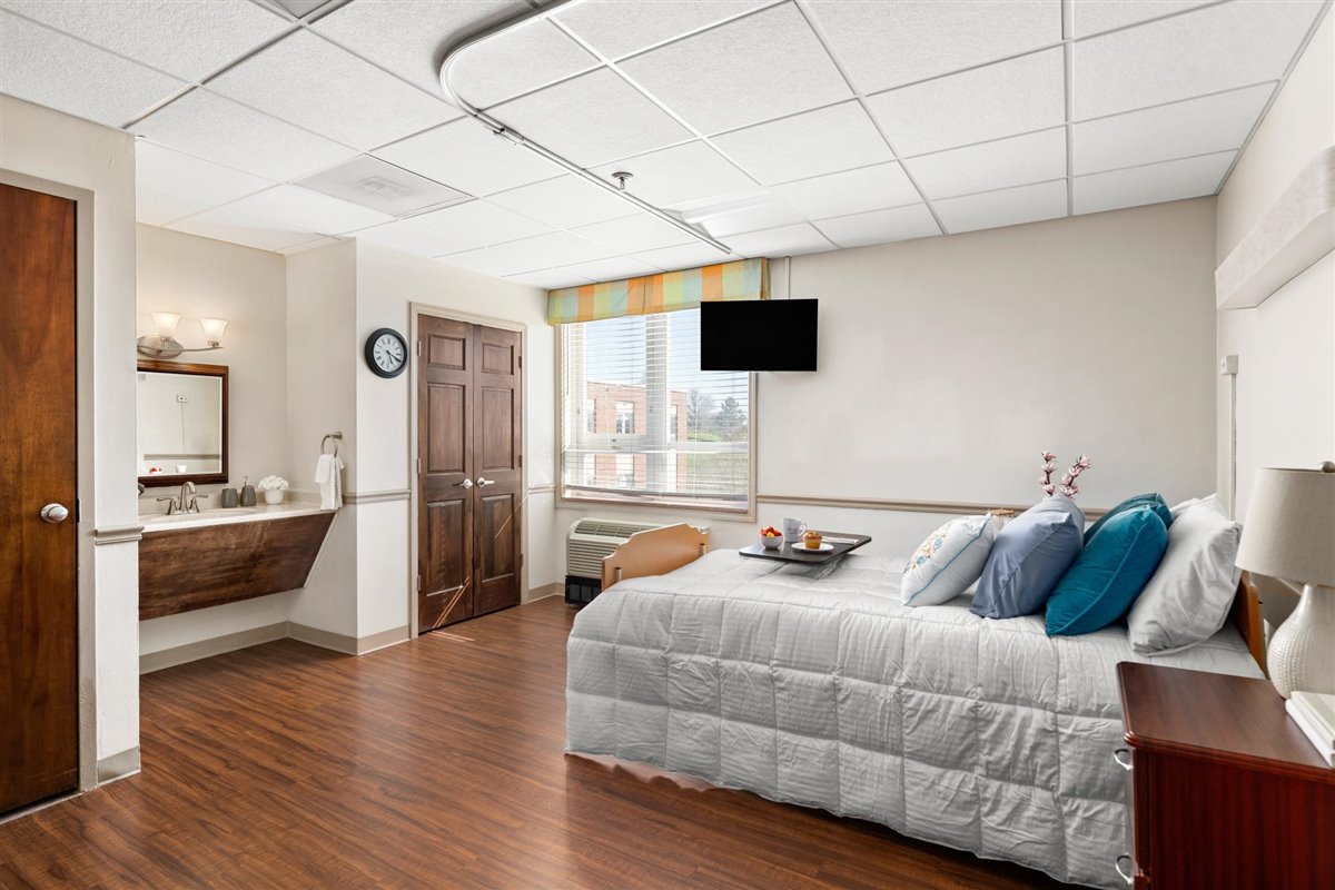 private skilled nursing suite at Asbury Place Maryville