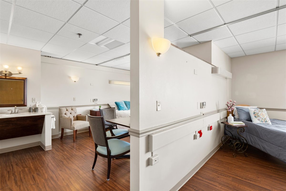 semi-private skilled nursing suite at Asbury Place Maryville in Tennessee