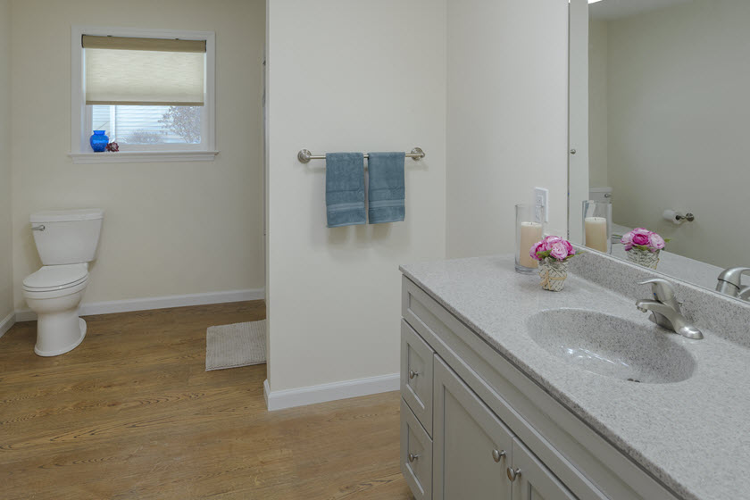 bathroom at RiverWoods cottage