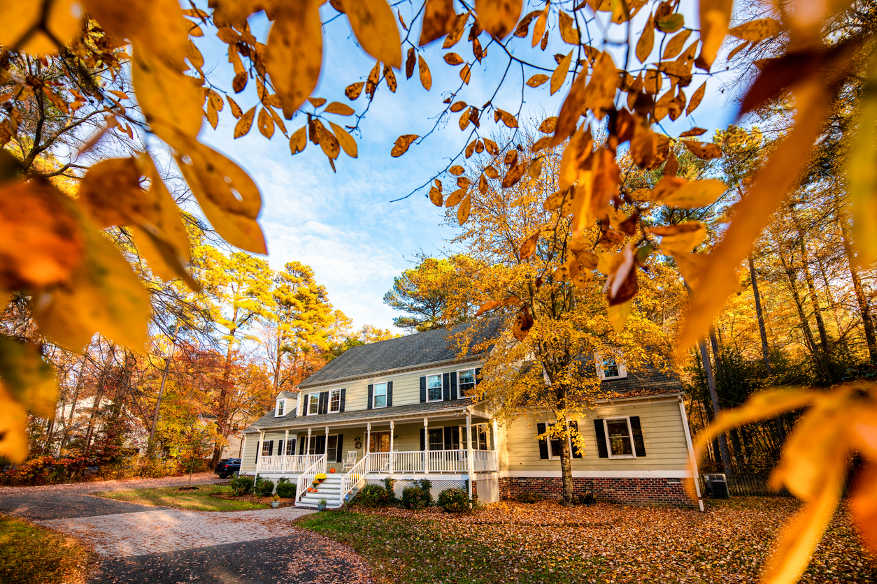 Colonial Style House in Virginia in the fall with sunlight